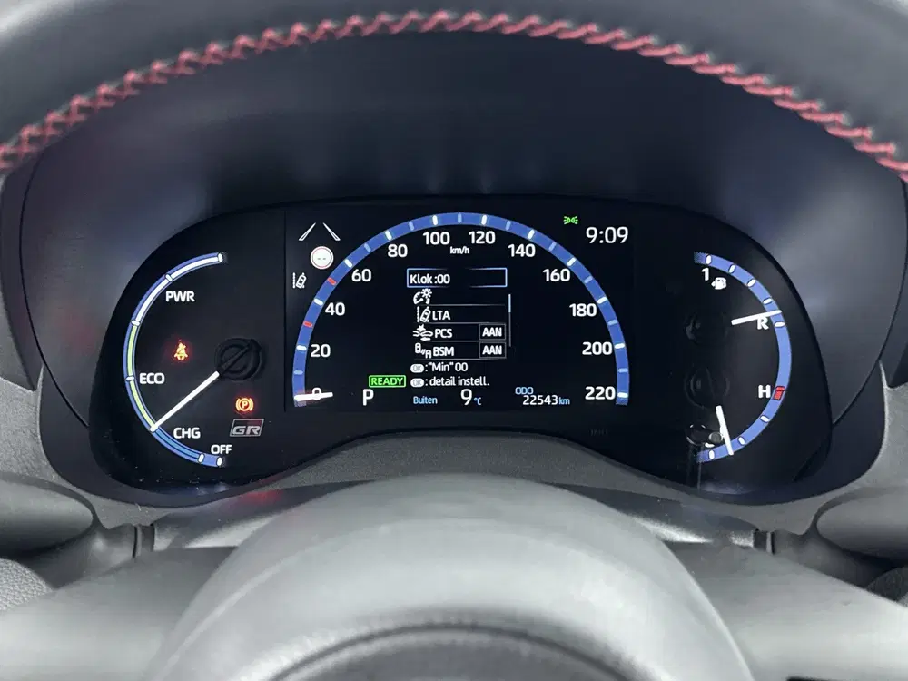 Toyota Yaris Cross 1.5 Hybrid 115 GR-Sport uit 2024, foto 5