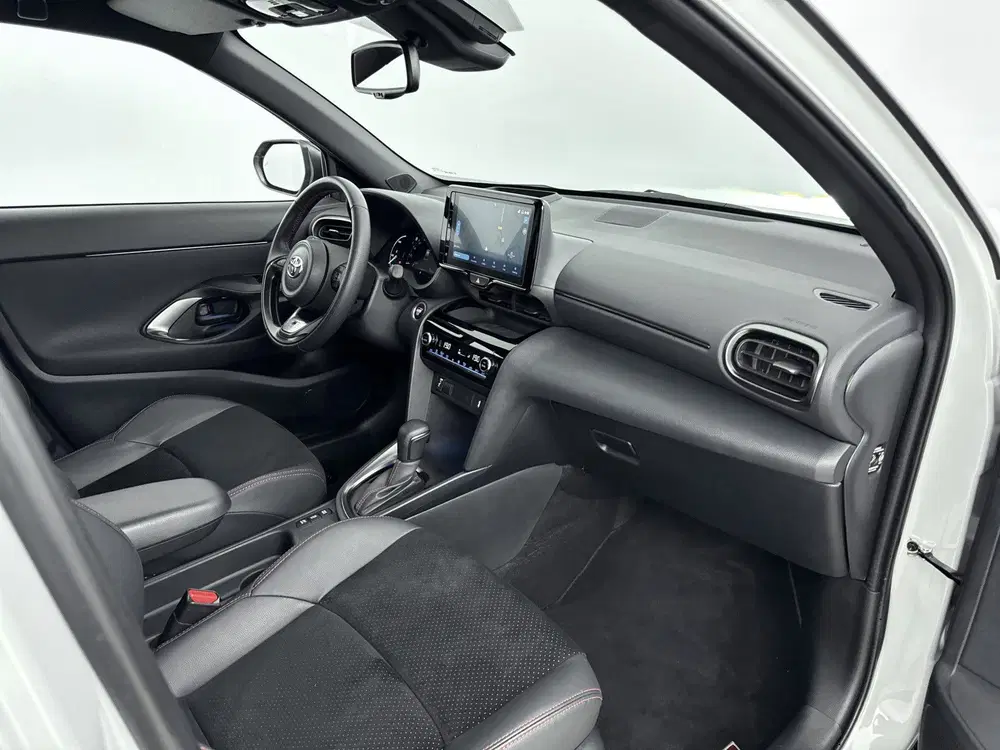 Toyota Yaris Cross 1.5 Hybrid 115 GR-Sport uit 2024, foto 7