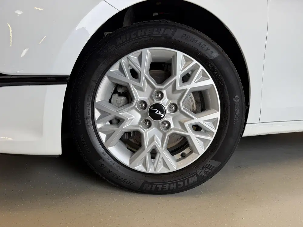 Kia Ceed 1.5 T-GDi DynamicLine uit 2022, foto 5