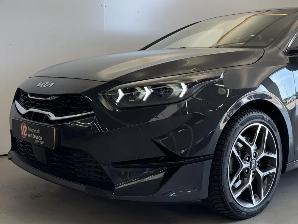 Kia Ceed 1.0 T-GDi ExecutiveLine uit 2024, foto 4