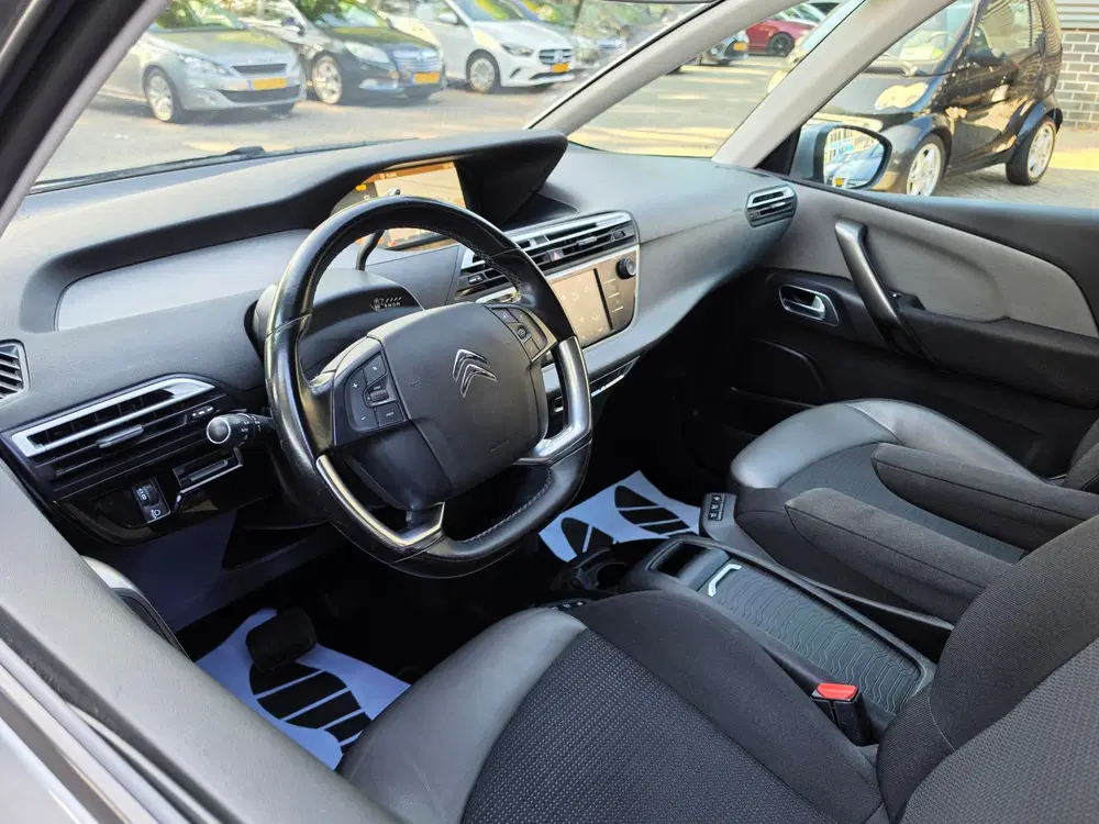 Citroën Grand C4 SpaceTourer Citroen Grand C4 SpaceTourer 1.2 PureTech uit 2020, foto 8
