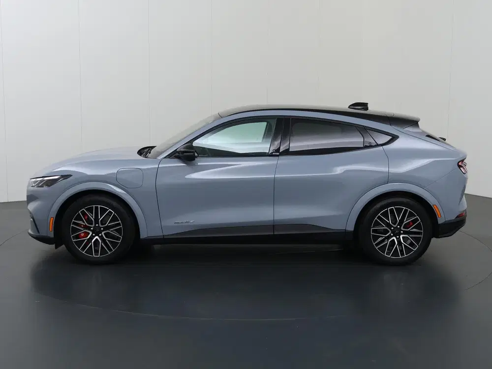 Ford Mustang Mach-E Extended Premium RWD 88 kWh uit 2025, foto 5