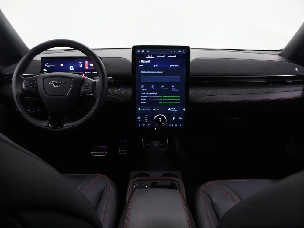 Ford Mustang Mach-E Extended Premium RWD 88 kWh uit 2025, foto 8