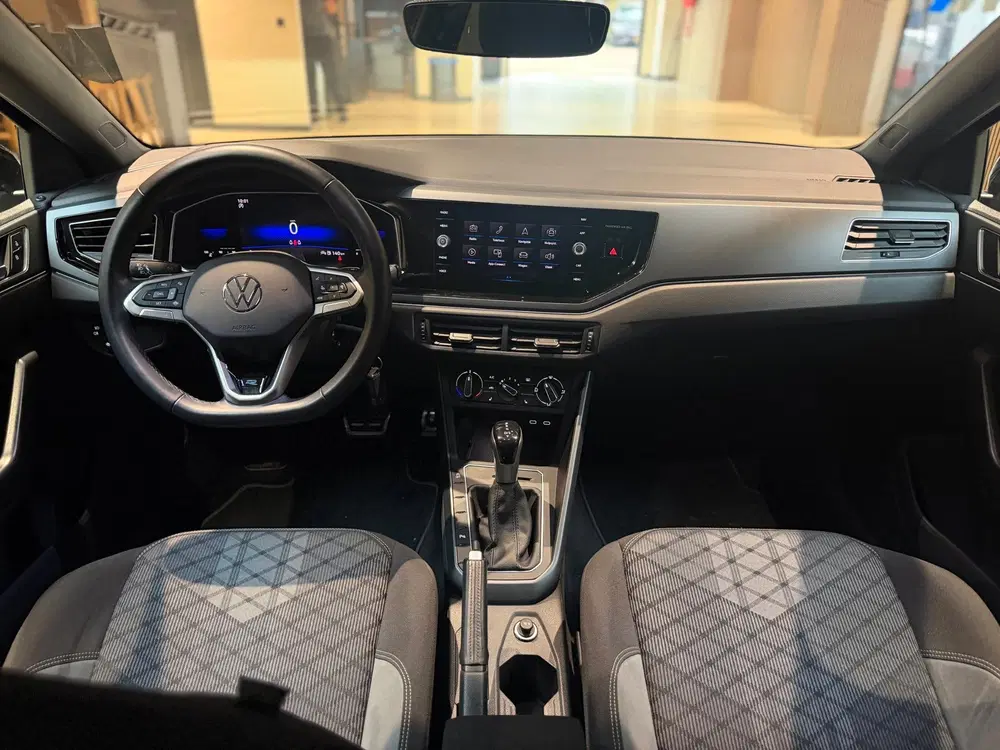Volkswagen Polo 1.0 TSI R-Line uit 2022, foto 3