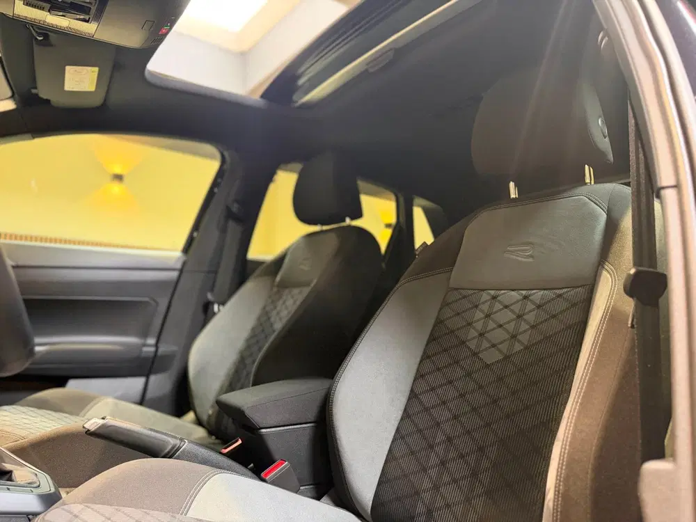 Volkswagen Polo 1.0 TSI R-Line uit 2022, foto 4