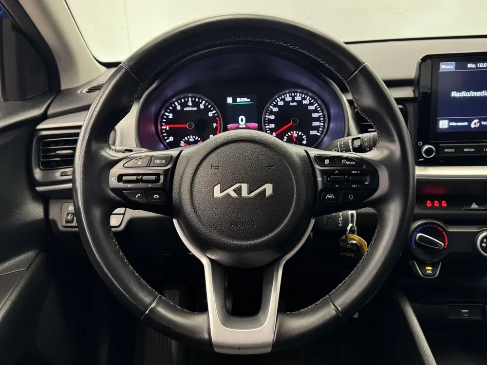 Kia Stonic 1.0 T-GDi MHEV DynamicLine uit 2022, foto 10