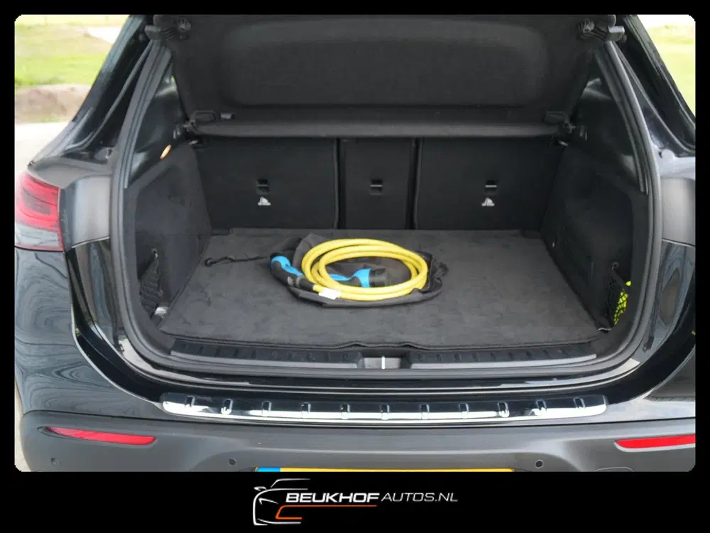 Mercedes-Benz EQA 250 Business Luxury 67kWh Pano Leer Soh95% uit 2021, foto 11