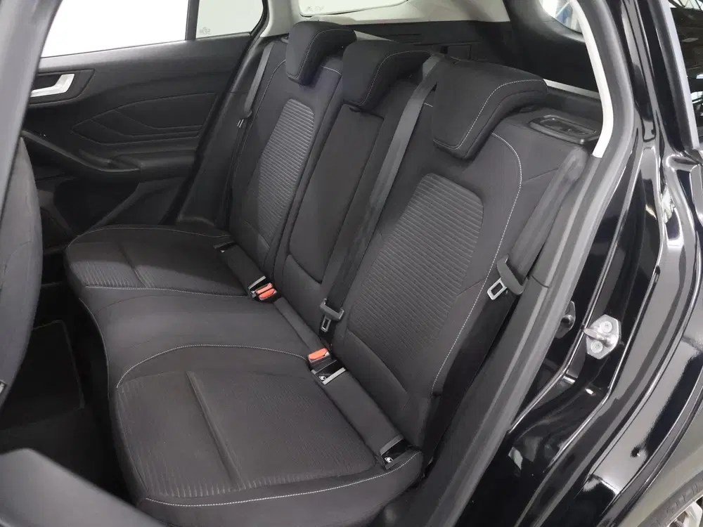 Ford Focus 1.0 EcoBoost Titanium Business uit 2019, foto 11