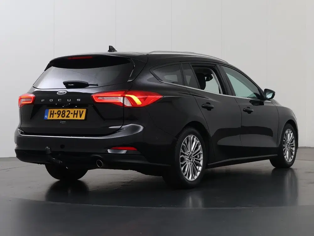 Ford Focus 1.0 EcoBoost Titanium Business uit 2019, foto 2