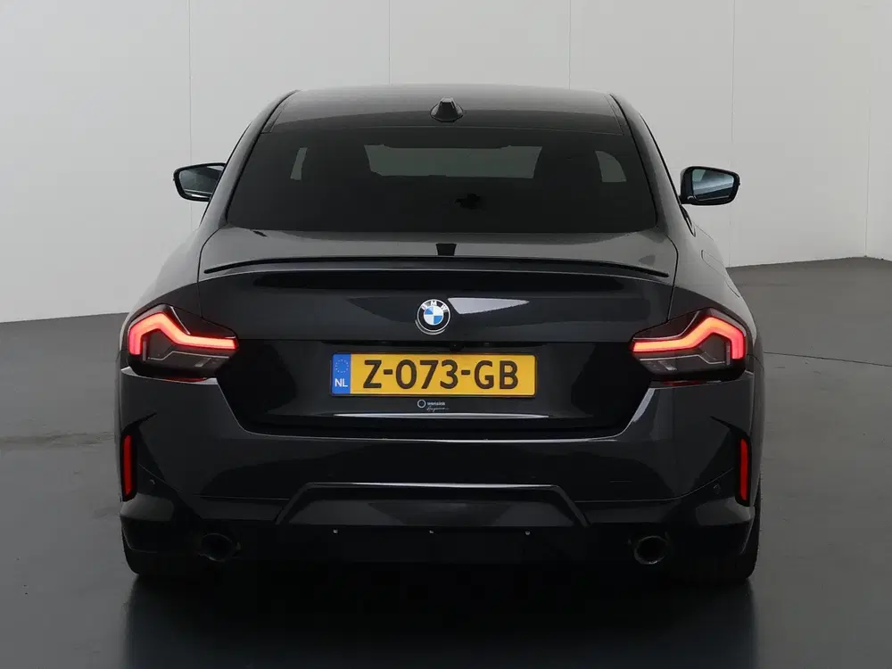 BMW 2-serie 2-serie Coupé 218i uit 2024, foto 4