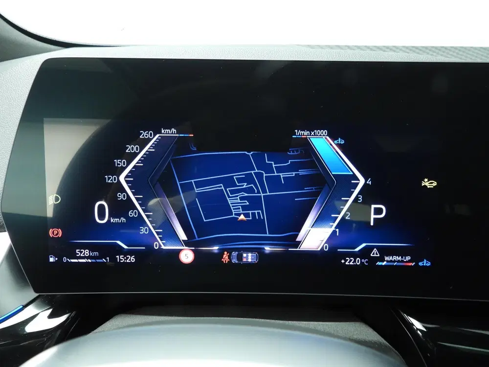 BMW 2-serie Active Tourer 218i uit 2022, foto 12