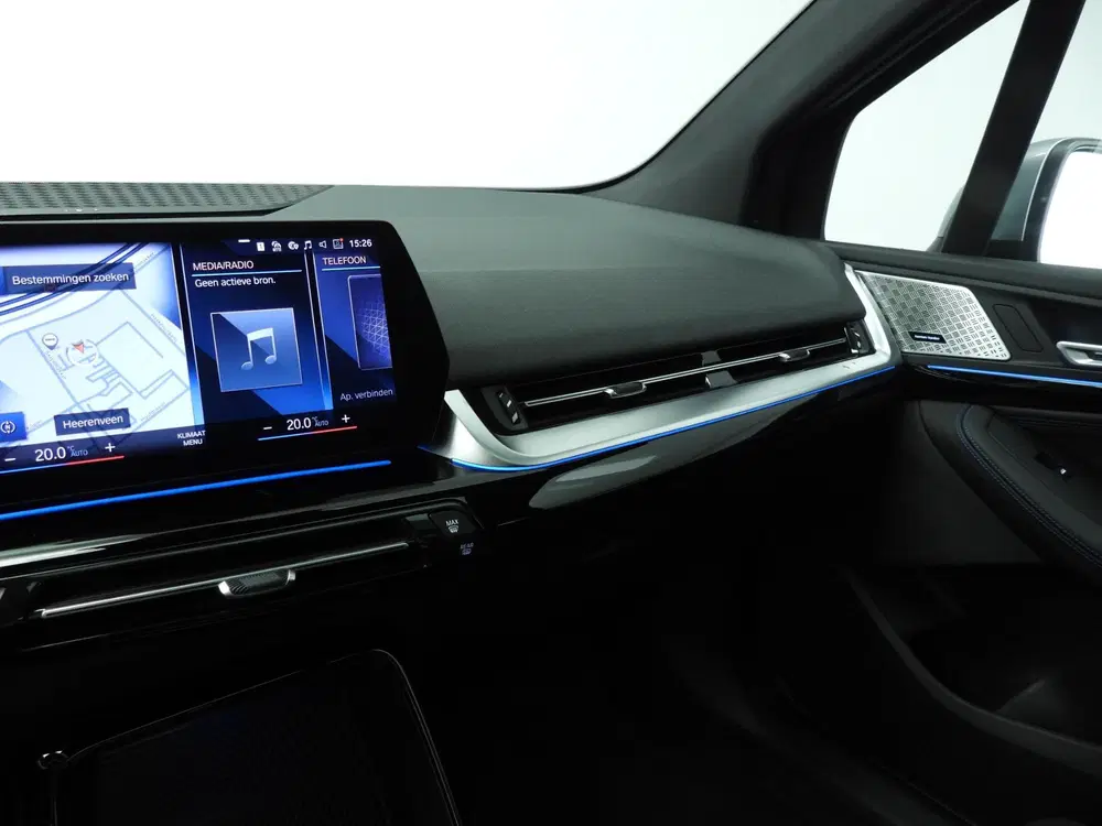BMW 2-serie Active Tourer 218i uit 2022, foto 14
