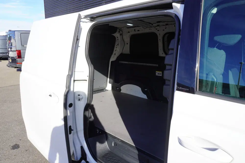 Volkswagen ID. Buzz ID. Buzz Cargo 77 kWh 2x Schuifdeur Achter uit 2023, foto 5