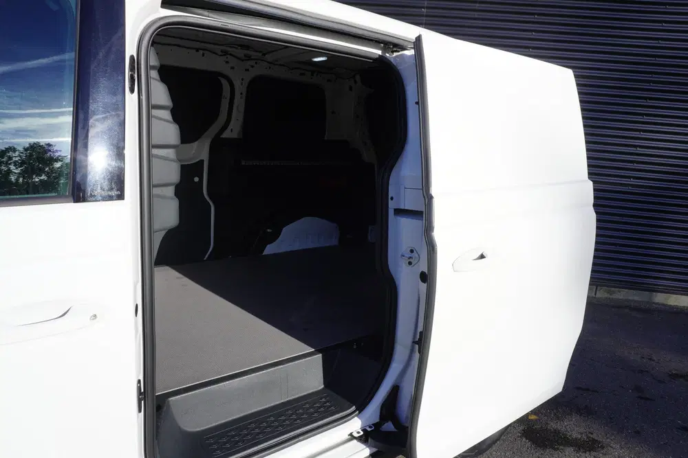 Volkswagen ID. Buzz ID. Buzz Cargo 77 kWh 2x Schuifdeur Achter uit 2023, foto 8