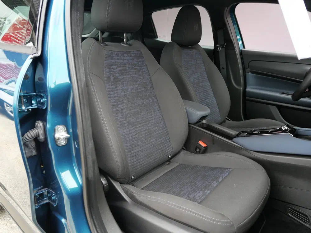 Alfa Romeo Junior 1.2 TURBO HYBRID IBRIDA uit 2025, foto 6