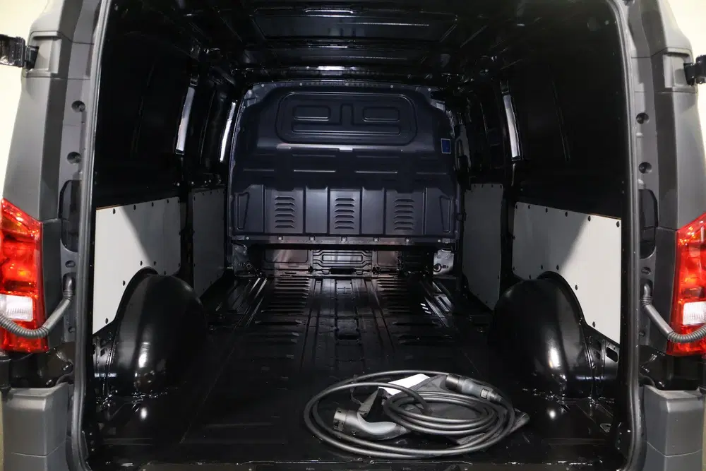 Mercedes-Benz Vito 112 L3 60 kWh Led (bj 2025) uit 2025, foto 3