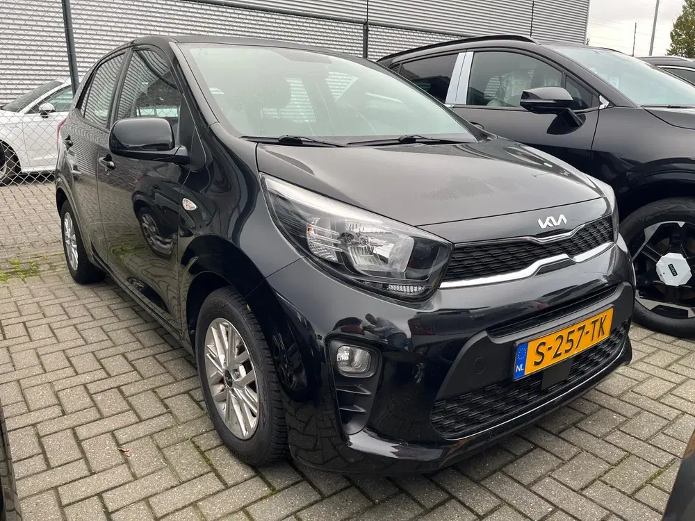 Kia Picanto 1.0 DPi DynamicLine uit 2023, foto 2