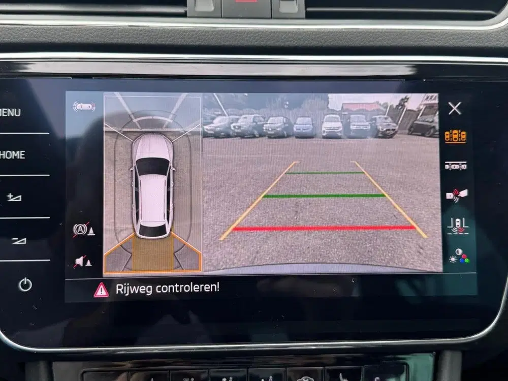 Skoda Superb 1.4TSI iV 218pk Style uit 2020, foto 12