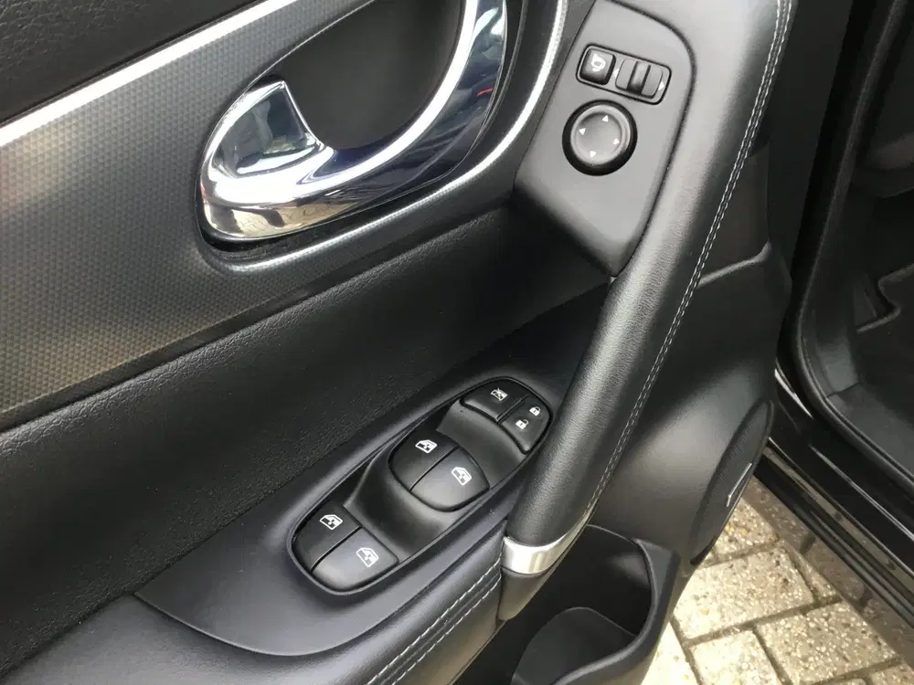 Nissan Qashqai 1.3 DIG-T 160 DCT Tekna + Dynamic Pack uit 2019, foto 15