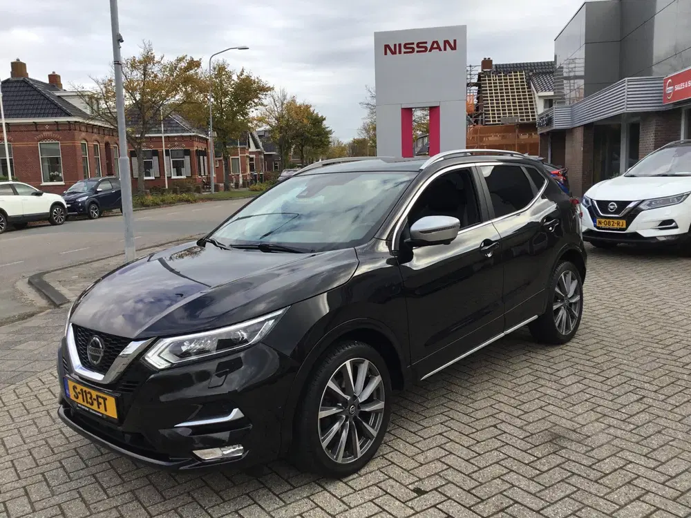 Nissan Qashqai 1.3 DIG-T 160 DCT Tekna + Dynamic Pack uit 2019, foto 2