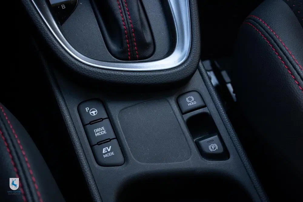 Toyota Yaris Cross 1.5 Hybrid 130 GR SPORT Plus Pack uit 2024, foto 11