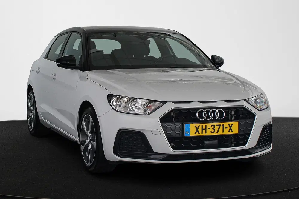 Audi A1 30 TFSI Advanced epic Apple Carplay Airco uit 2019, foto 2