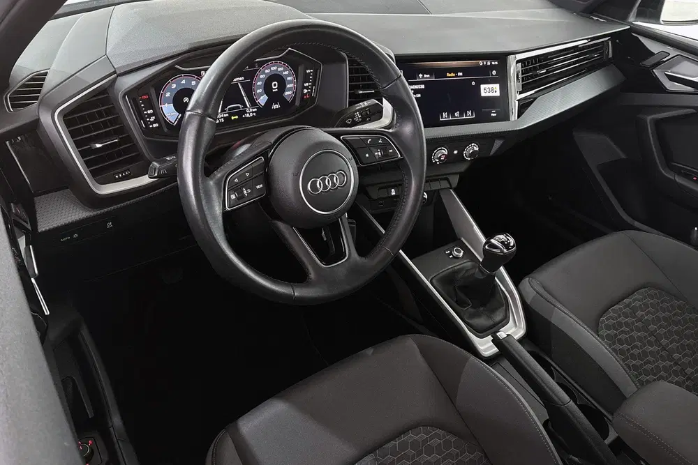 Audi A1 30 TFSI Advanced epic Apple Carplay Airco uit 2019, foto 5