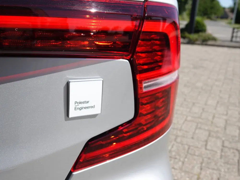 Volvo S60 2.0 T8 AWD Polestar Engineered BOWERS & WI uit 2022, foto 11