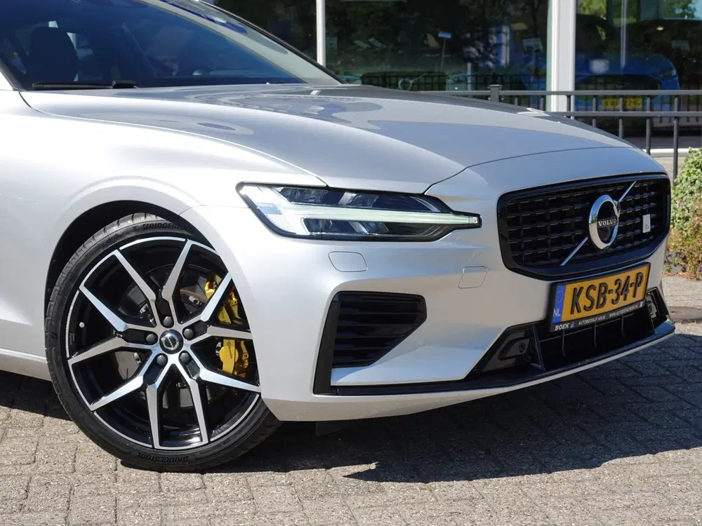 Volvo S60 2.0 T8 AWD Polestar Engineered BOWERS & WI uit 2022, foto 12