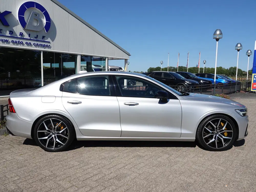 Volvo S60 2.0 T8 AWD Polestar Engineered BOWERS & WI uit 2022, foto 2