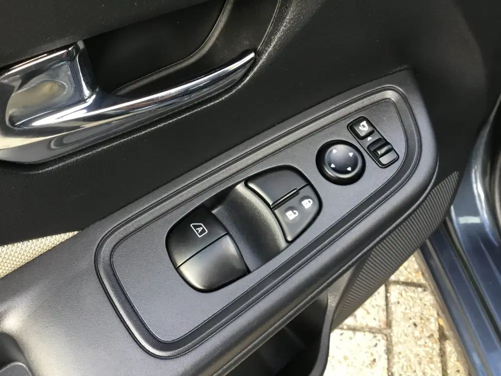 Nissan Micra 1.0 IG-T N-Connecta Automaat (bj 2019) uit 2019, foto 13