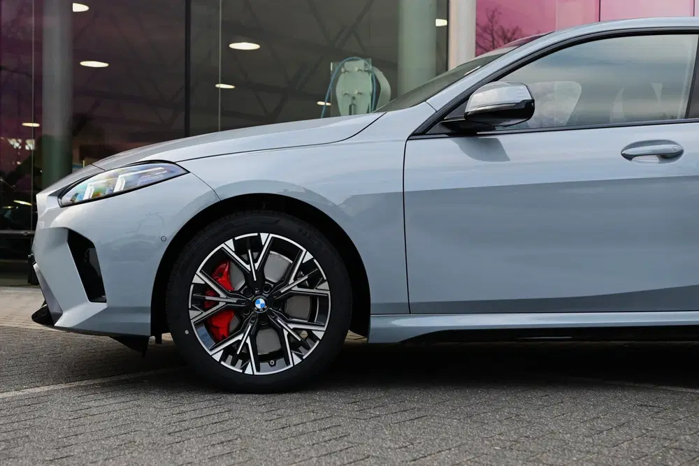 BMW 2-serie Coupé 220 M Sport Automaat uit 2026, foto 7