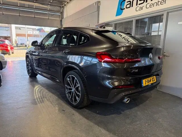 BMW X4 XDrive20i M High Executive Edition Pano uit 2021, foto 2