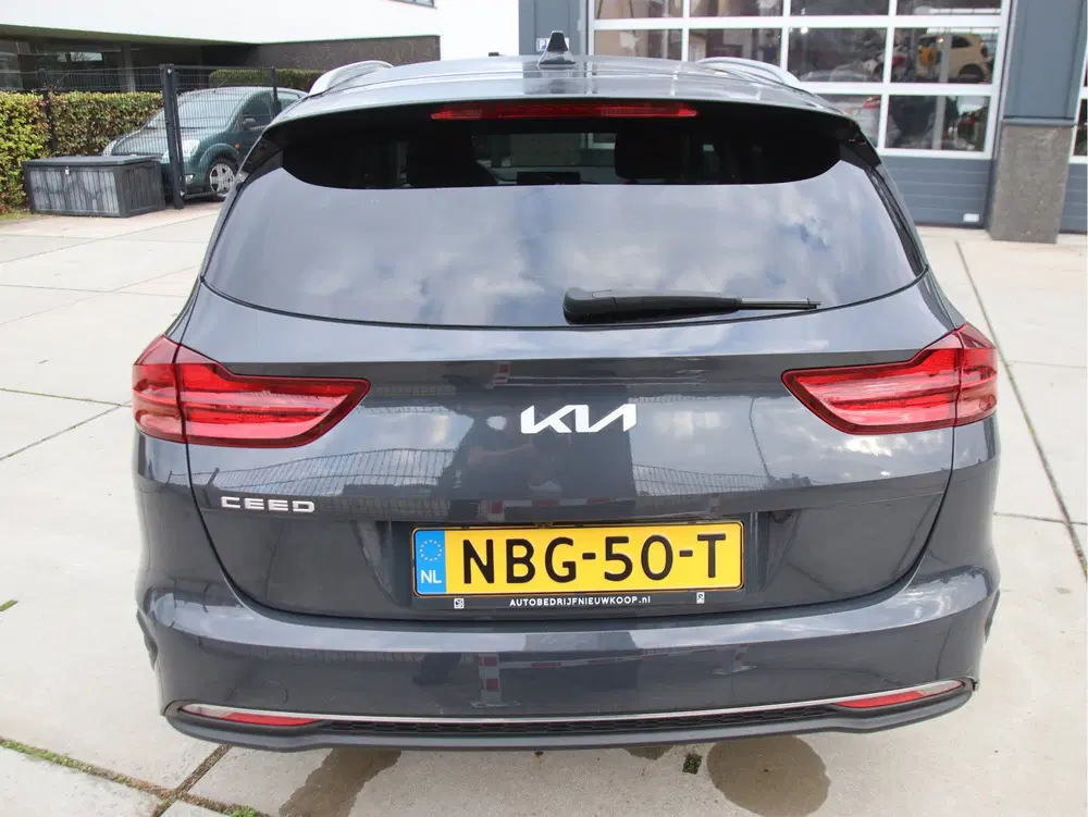 Kia Ceed 1.0 T-GDi DynamicLine Camera uit 2023, foto 5