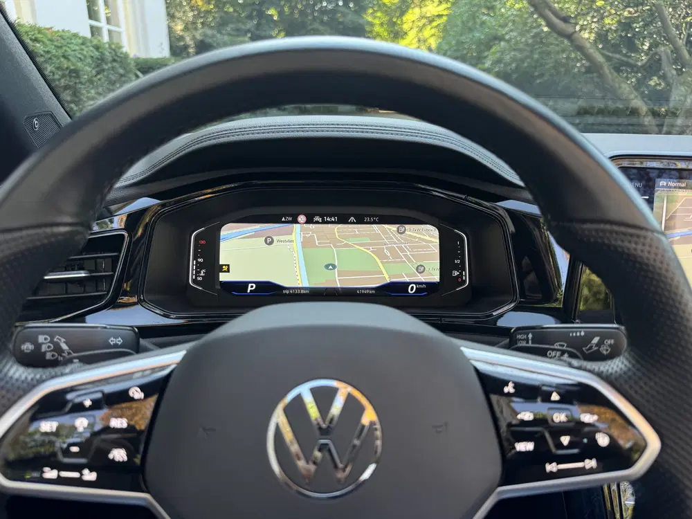 Volkswagen T-Roc 1.5 TSI R-Line Beats uit 2022, foto 8