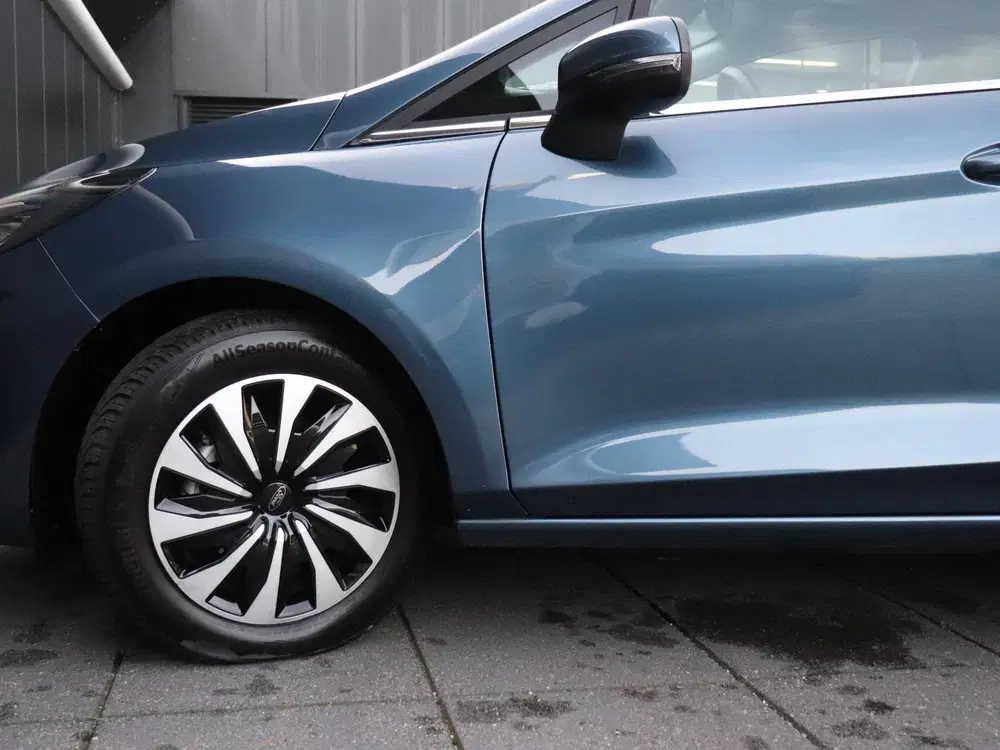 Ford Fiesta 1.0 EcoBoost Hybrid Titanium uit 2022, foto 15