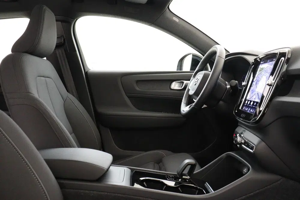 Volvo C40 RECHARGE CORE 69 kWh -PANO.DAK uit 2022, foto 10