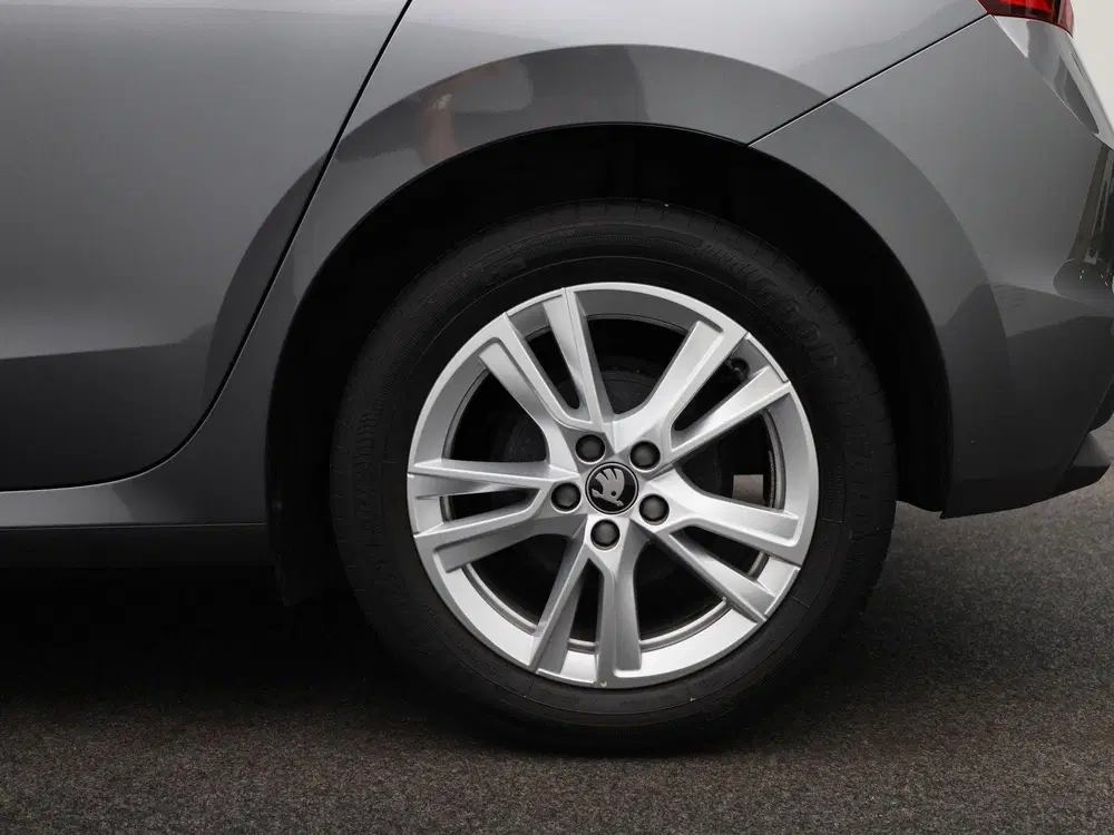 Skoda Fabia 1.0 TSI Business Edition Automaat uit 2025, foto 13