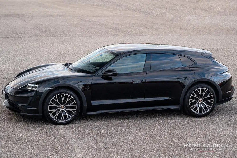 Porsche Taycan 4 93 kWh Panoramadak uit 2021