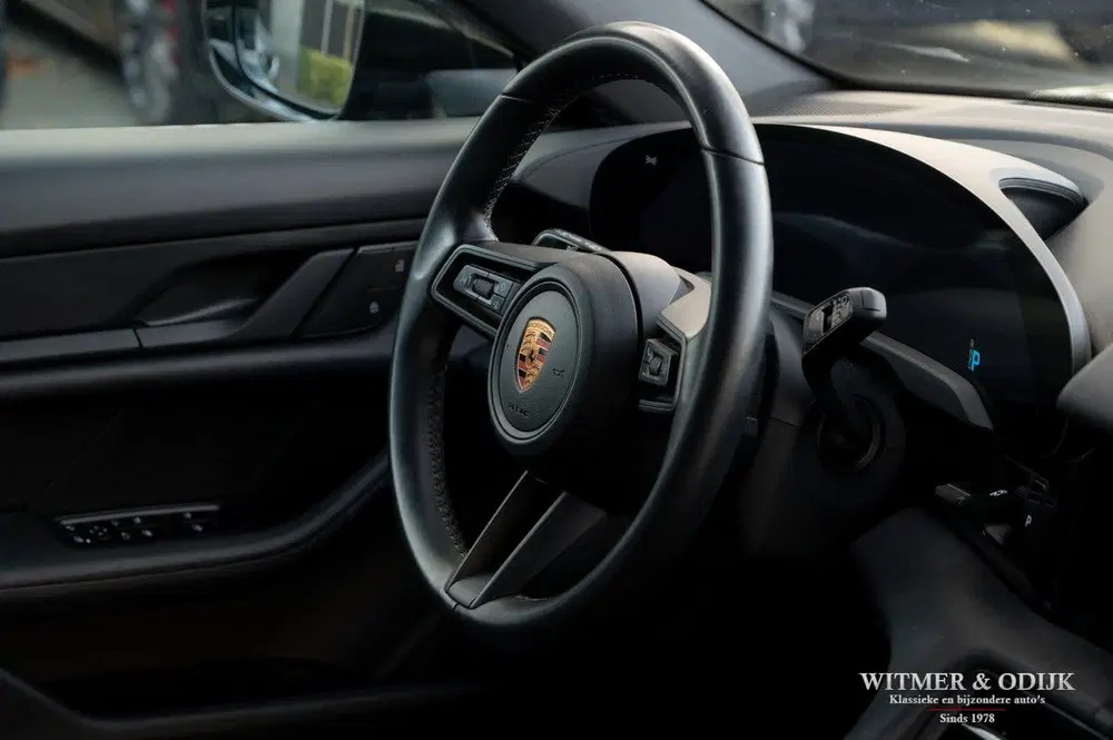 Porsche Taycan 4 93 kWh Panoramadak uit 2021, foto 10