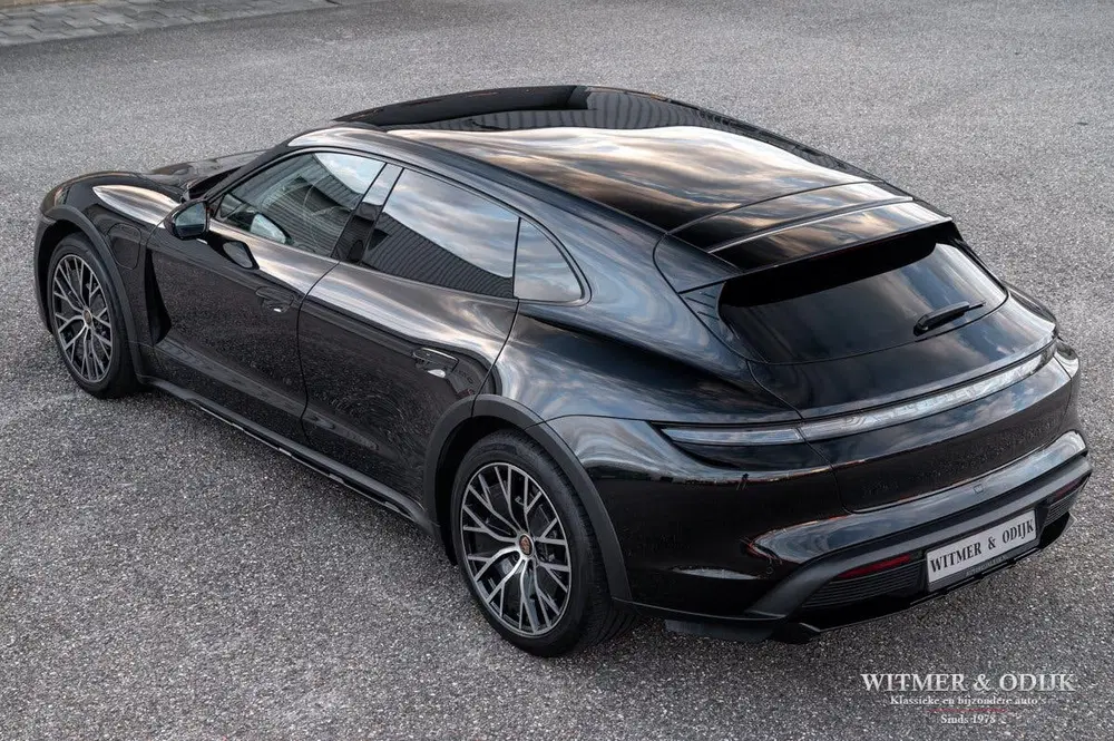 Porsche Taycan 4 93 kWh Panoramadak uit 2021, foto 14