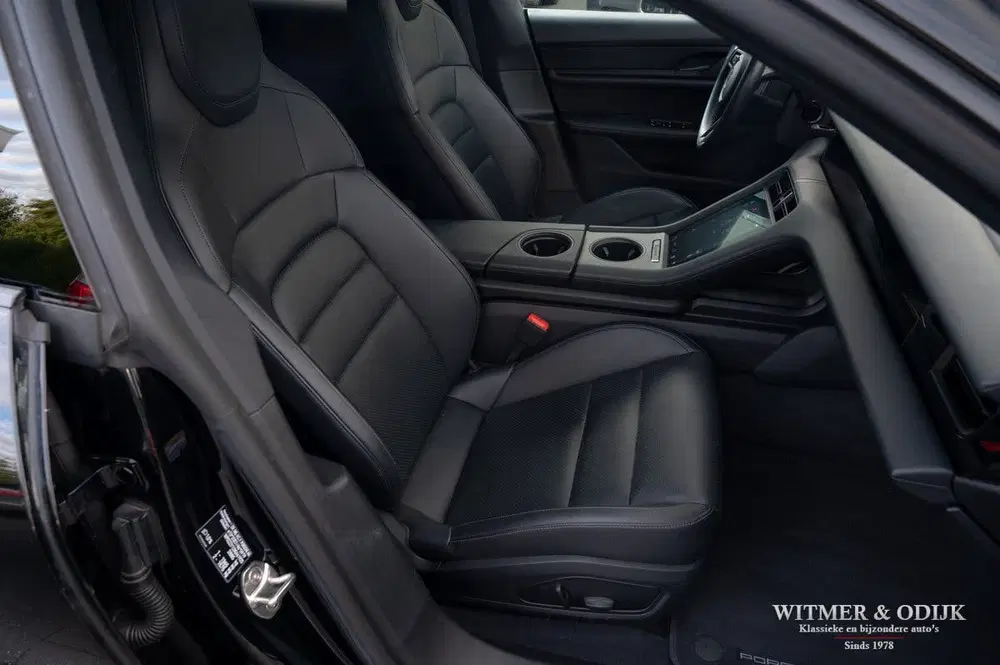 Porsche Taycan 4 93 kWh Panoramadak uit 2021, foto 5