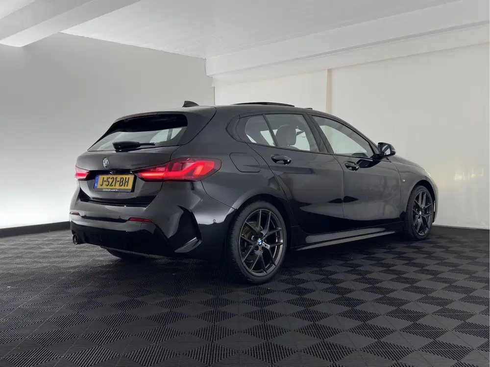 BMW 1-serie 118i M-Sport-Styling High Executive Editio uit 2020, foto 6