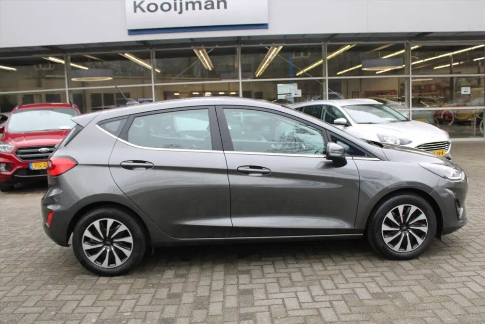 Ford Fiesta 1.0 EcoBoost Hybrid 125pk Titanium uit 2023, foto 5