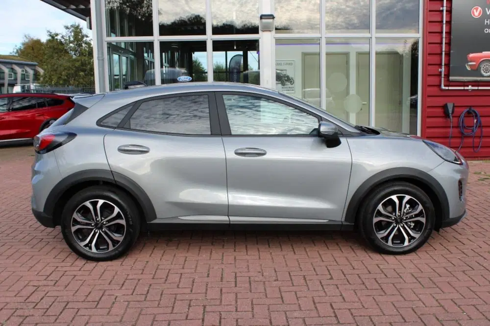 Ford Puma 1.0 Hybrid 125pk Automaat Titanium Comfort uit 2025, foto 3