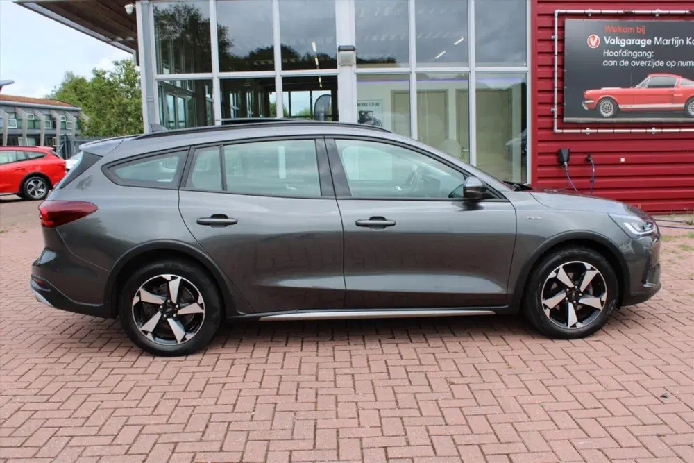 Ford Focus Focus 1.0 EcoBoost Hybrid 125pk Active Wag uit 2023, foto 10