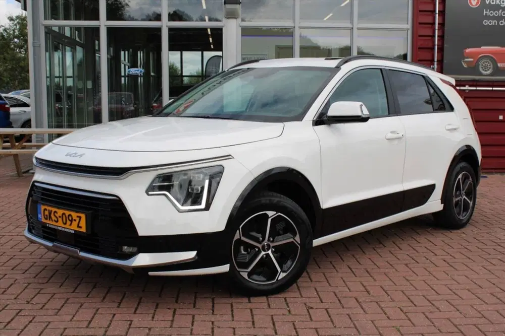 Kia Niro 1.6 GDi Hybrid DCT6 Automaat DynamicPlusLi uit 2024