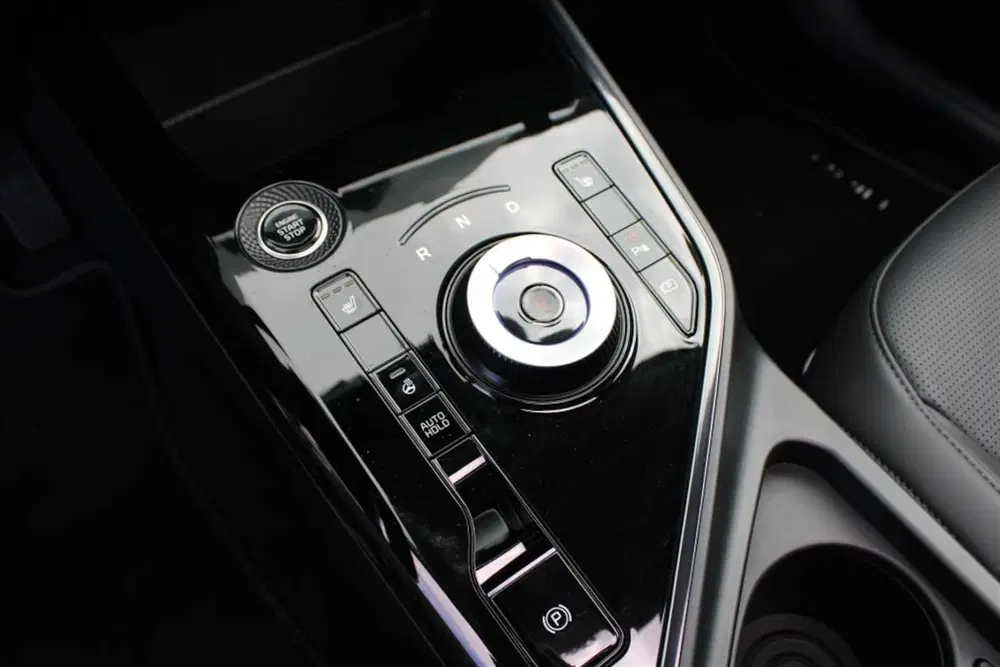 Kia Niro 1.6 GDi Hybrid DCT6 Automaat DynamicPlusLi uit 2024, foto 11