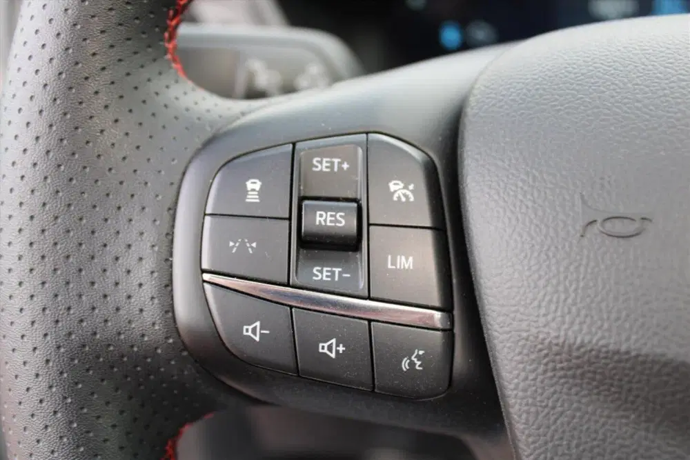 Ford Kuga 2.5 PHEV 243pk e-CVT Automaat ST-Line X uit 2025, foto 11