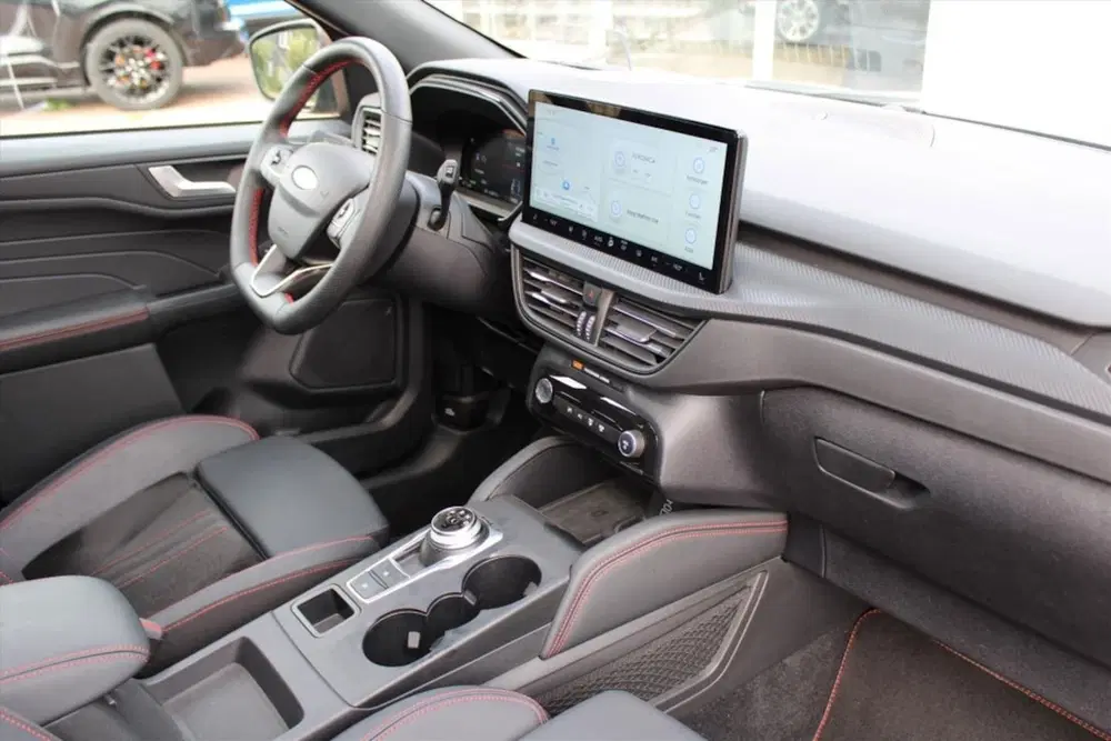 Ford Kuga 2.5 PHEV 243pk e-CVT Automaat ST-Line X uit 2025, foto 9